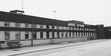 Aarhus/Tirstrup Lufthavn har netop indget en forpagtningsaftale med et stort internationalt cateringfirma, der skal st for lufthavnens restaurationsdrift og cateringvirksomhed fra den 1. marts r 2000.