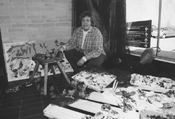 Souschef p dagplejekontoret i Nrre Djurs Kommune, Olga stberg, ses her i en del af dagplejeudstillingen p rdhuset i Glesborg