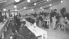 Der er nu mulighed for, at alle - ogs handicappede - kan vre p ferie, holde dagsmder, kurser eller konferencer med overnatning i Grenaa. Stedet er Dronningens Ferieby ved Grenaa Strand, der netop har taget denne flotte konference-sal med plads til 150 mennesker i brug