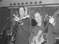 Den svenske musiker Stefan Viklund gstespiller p Det Gyldne Krus i Grenaa p fredag og lrdag den 22.-23. september