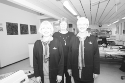 Kontorpersonalet p Grenaa Politigrd i uniform
