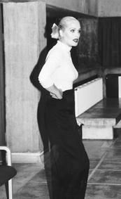 lotte_heise.gif (46335 bytes)