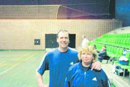 badminton-pae.jpg (8072 bytes)
