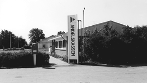 andelskassen-sirt-hvid.gif (35969 bytes)