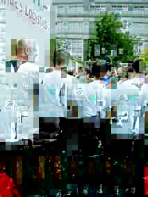 marathon2 -4 fv.jpg (7055 bytes)