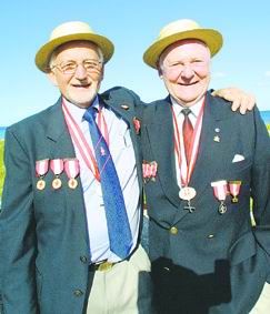 australier-fugleskydning.jpg (16080 bytes)