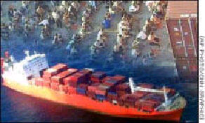 Flygtningene-i-land.jpg (19064 bytes)